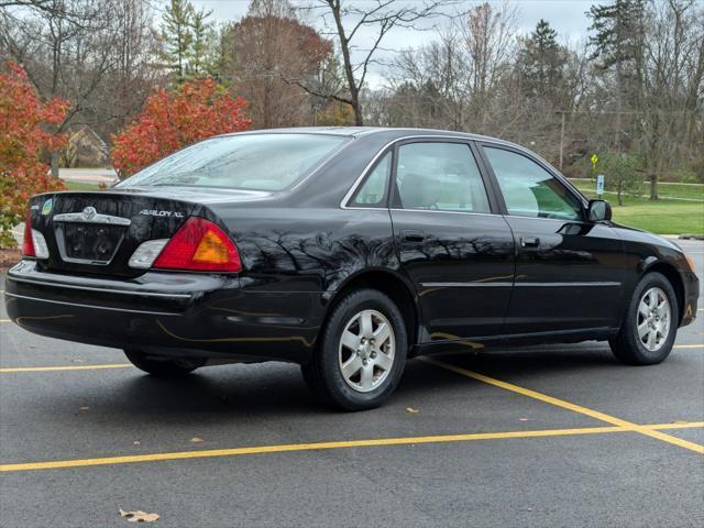 used 2001 Toyota Avalon car, priced at $6,995