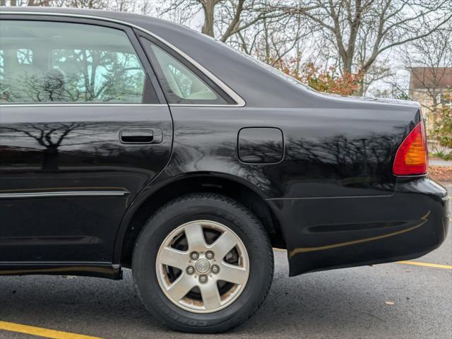 used 2001 Toyota Avalon car, priced at $6,995