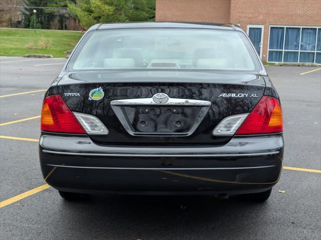 used 2001 Toyota Avalon car, priced at $6,995