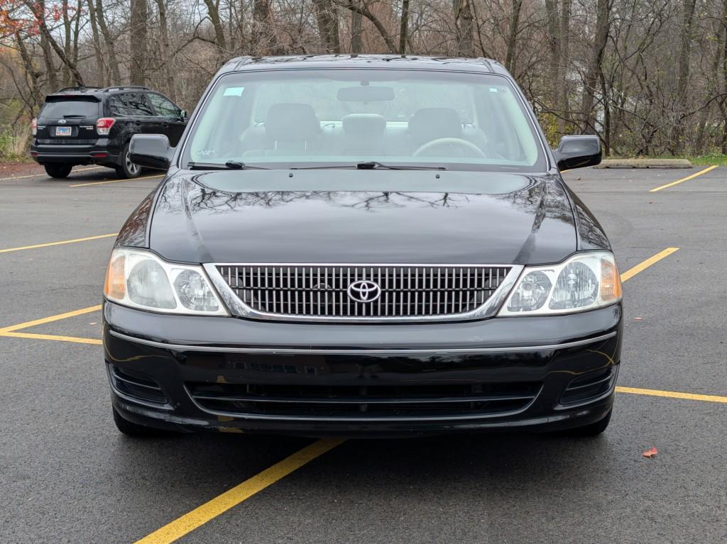 used 2001 Toyota Avalon car, priced at $6,185