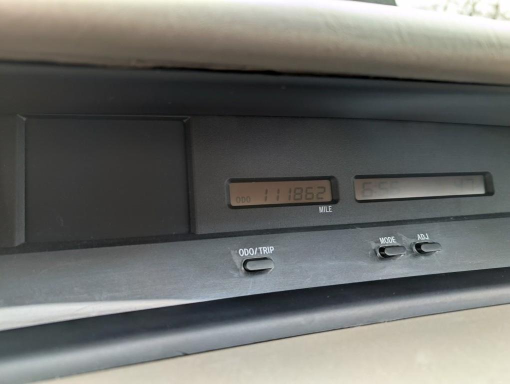 used 2001 Toyota Avalon car, priced at $6,185