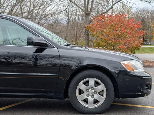 used 2001 Toyota Avalon car, priced at $6,995