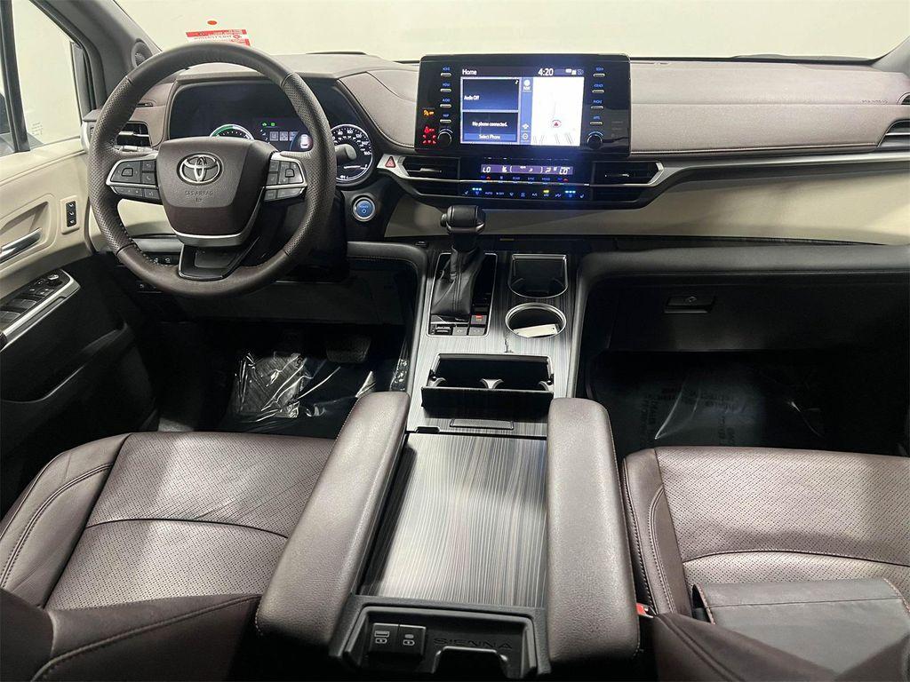 used 2023 Toyota Sienna car, priced at $50,788