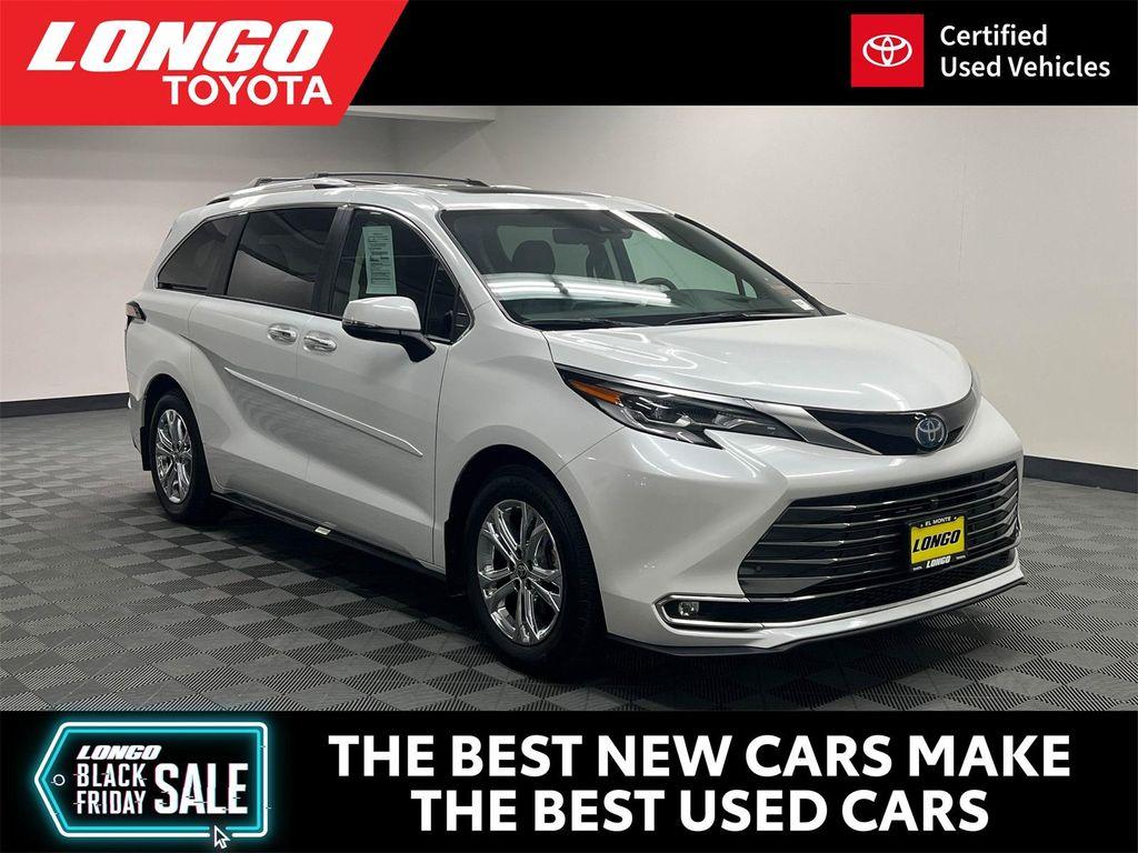 used 2023 Toyota Sienna car, priced at $50,788