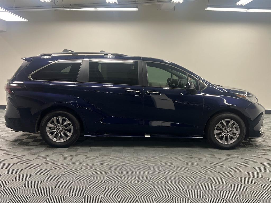 used 2023 Toyota Sienna car, priced at $48,995