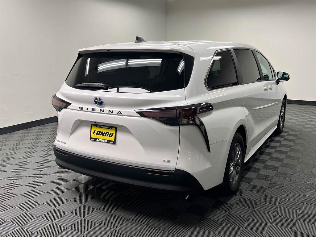 used 2025 Toyota Sienna car, priced at $48,788