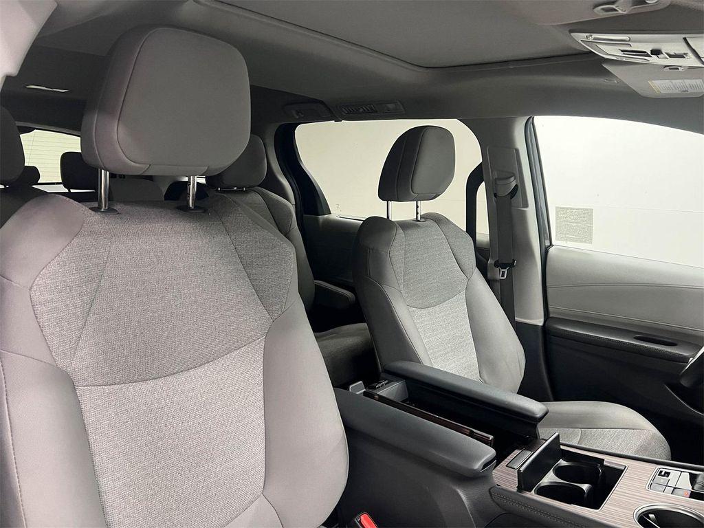 used 2024 Toyota Sienna car, priced at $39,688