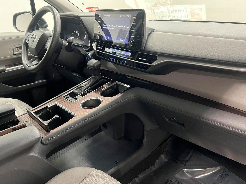 used 2024 Toyota Sienna car, priced at $39,688