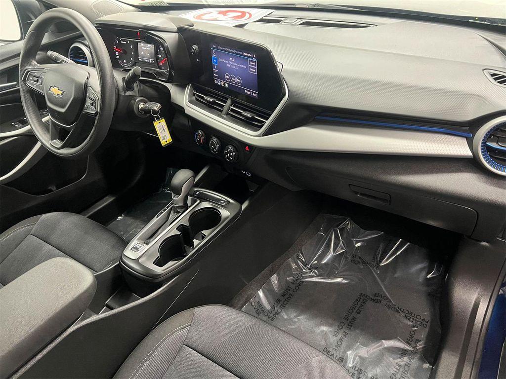 used 2024 Chevrolet Trax car, priced at $20,288