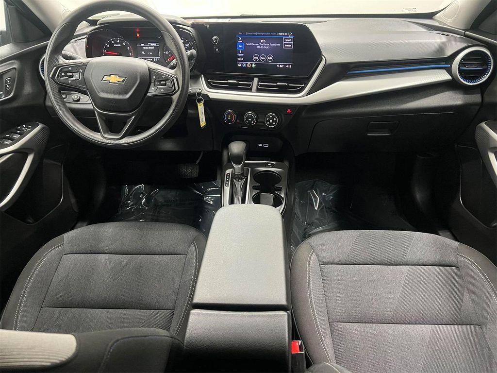 used 2024 Chevrolet Trax car, priced at $20,288