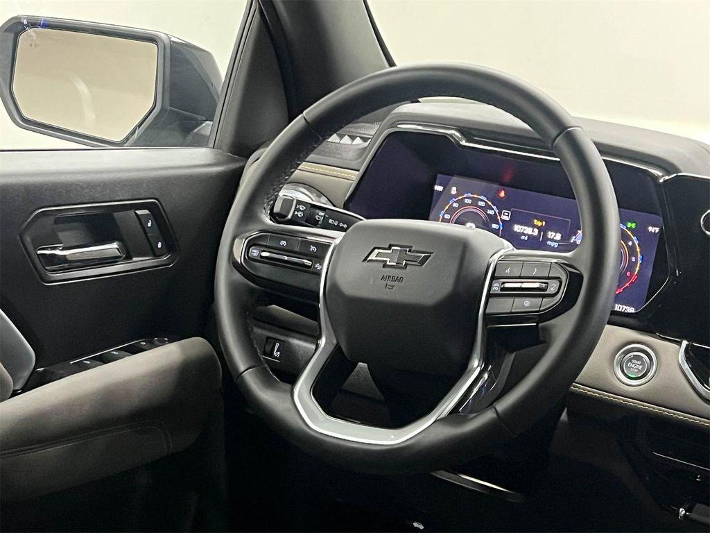 used 2024 Chevrolet Colorado car, priced at $47,288