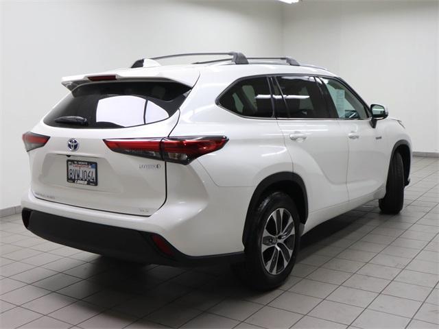 used 2021 Toyota Highlander Hybrid car, priced at $37,788