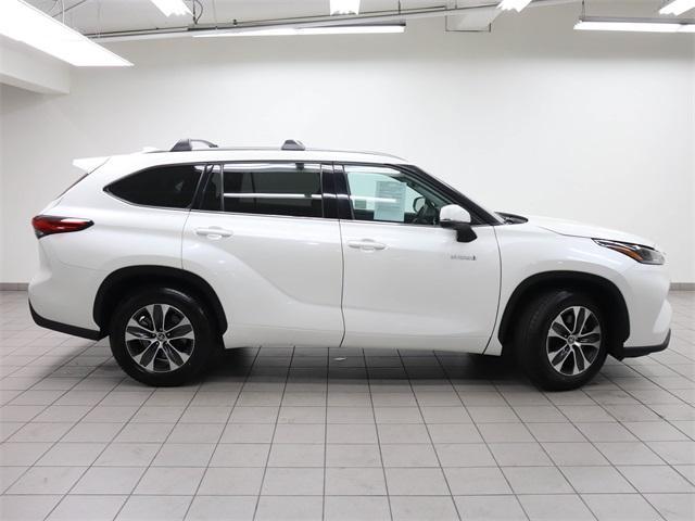 used 2021 Toyota Highlander Hybrid car, priced at $37,788