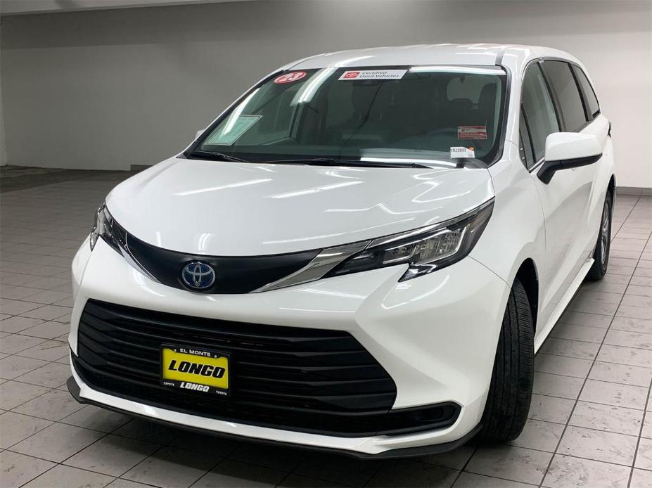 used 2023 Toyota Sienna car, priced at $39,588