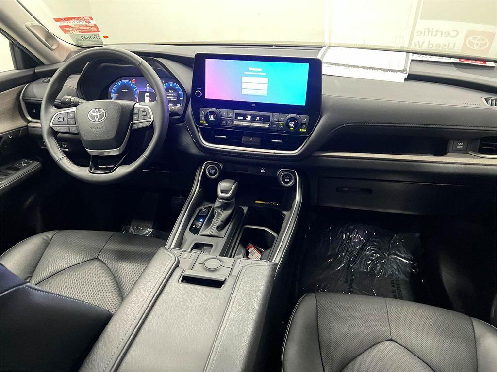 used 2024 Toyota Grand Highlander car, priced at $47,988