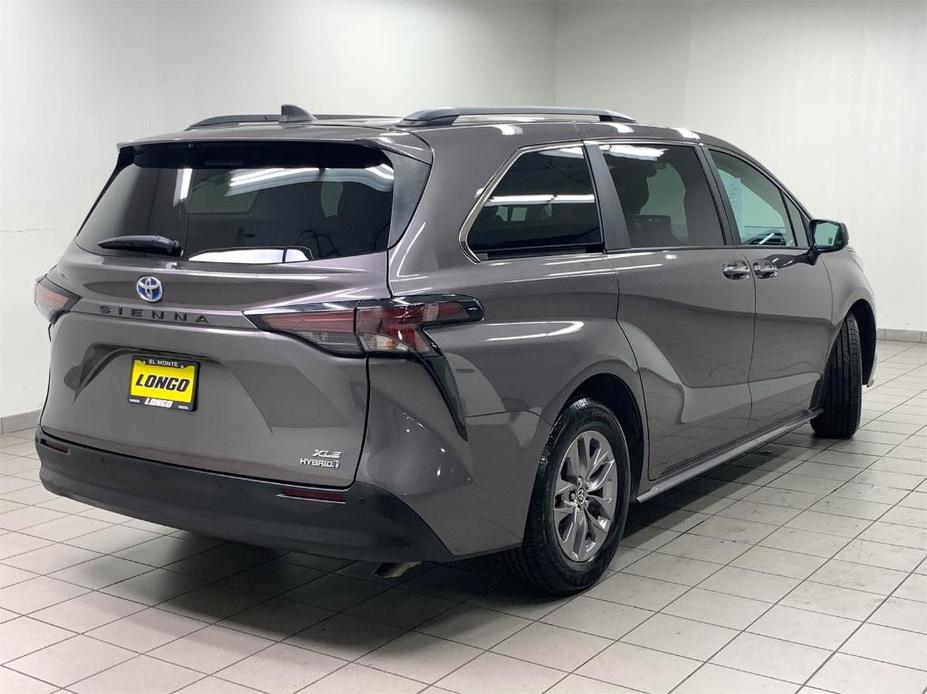 used 2023 Toyota Sienna car, priced at $45,888