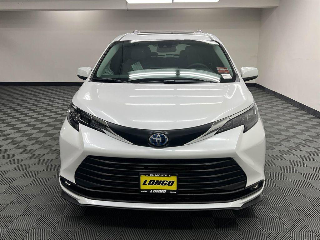 used 2025 Toyota Sienna car, priced at $50,688