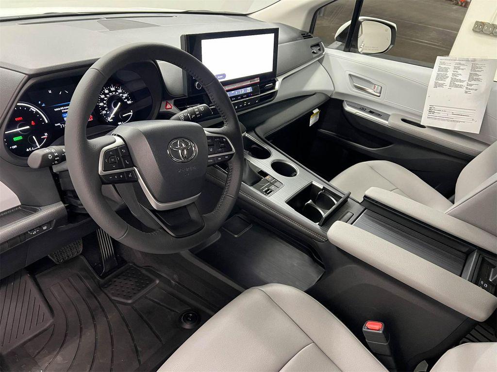 used 2025 Toyota Sienna car, priced at $50,688