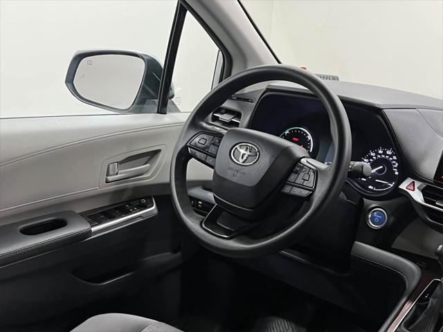 used 2024 Toyota Sienna car, priced at $41,588