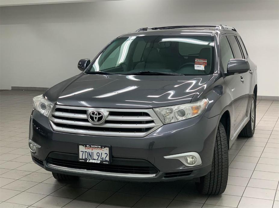 used 2013 Toyota Highlander car, priced at $19,288