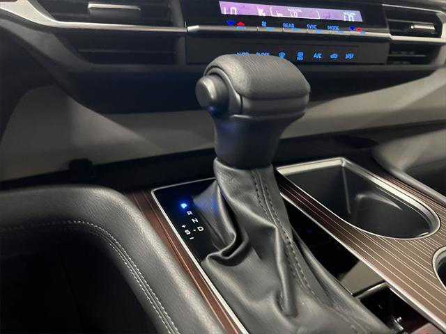 used 2023 Toyota Sienna car, priced at $42,995
