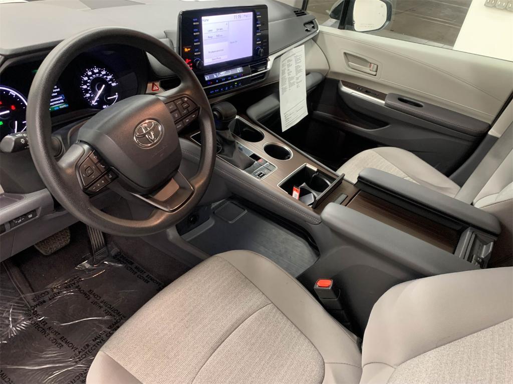 used 2024 Toyota Sienna car, priced at $40,388