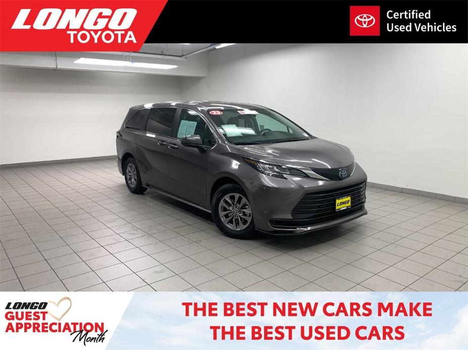 used 2023 Toyota Sienna car, priced at $41,788