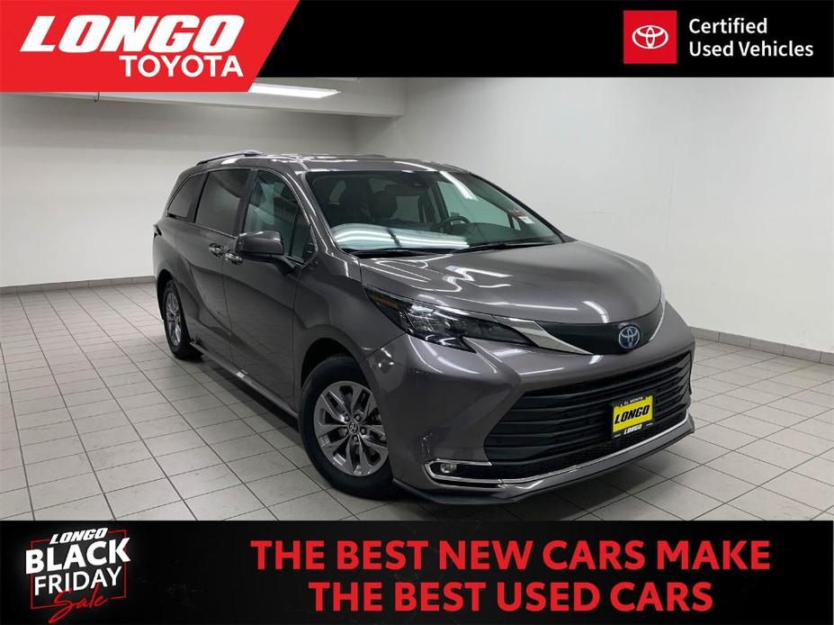 used 2024 Toyota Sienna car, priced at $48,688