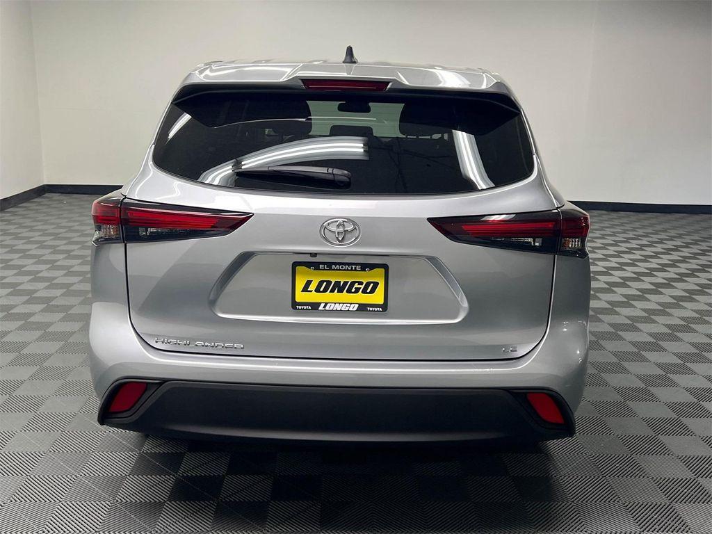 used 2024 Toyota Highlander car, priced at $37,977