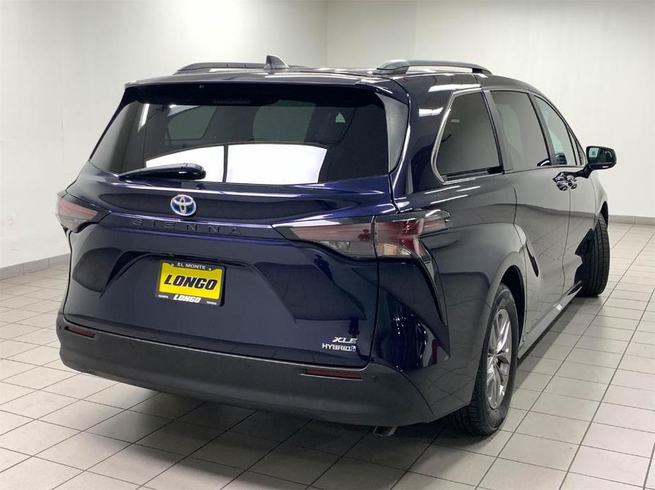 used 2023 Toyota Sienna car, priced at $44,988