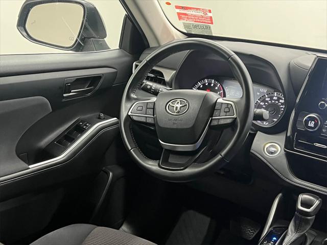 used 2023 Toyota Highlander car, priced at $32,288
