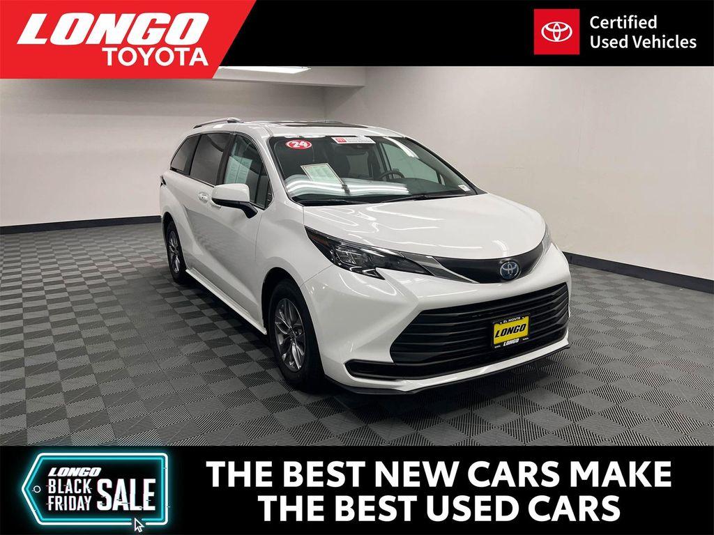 used 2024 Toyota Sienna car, priced at $39,688
