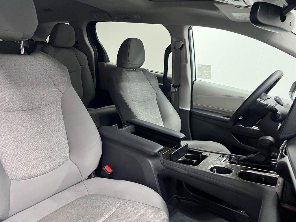 used 2024 Toyota Sienna car, priced at $43,788
