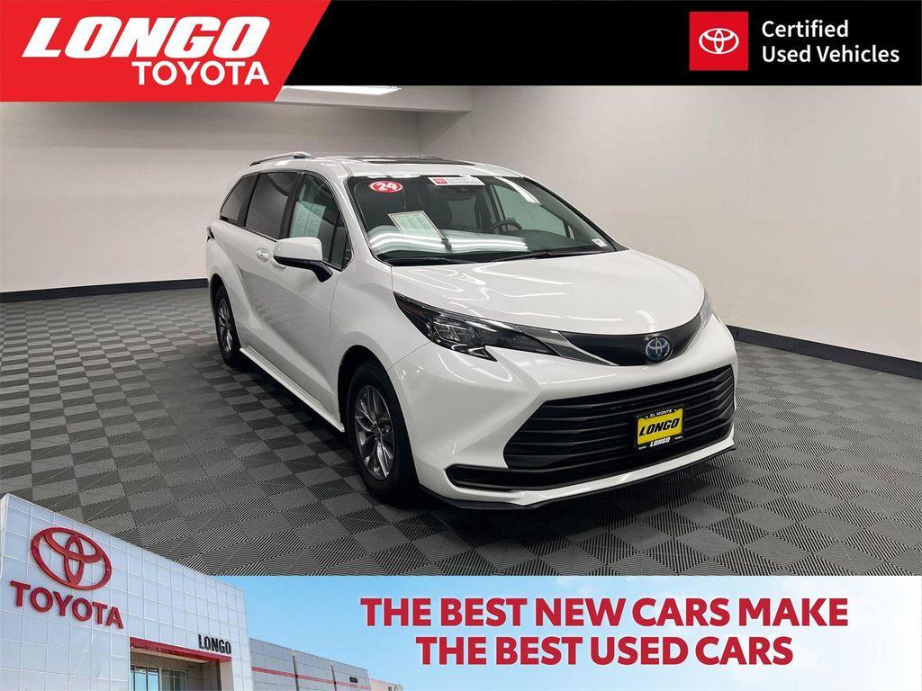 used 2024 Toyota Sienna car, priced at $43,788