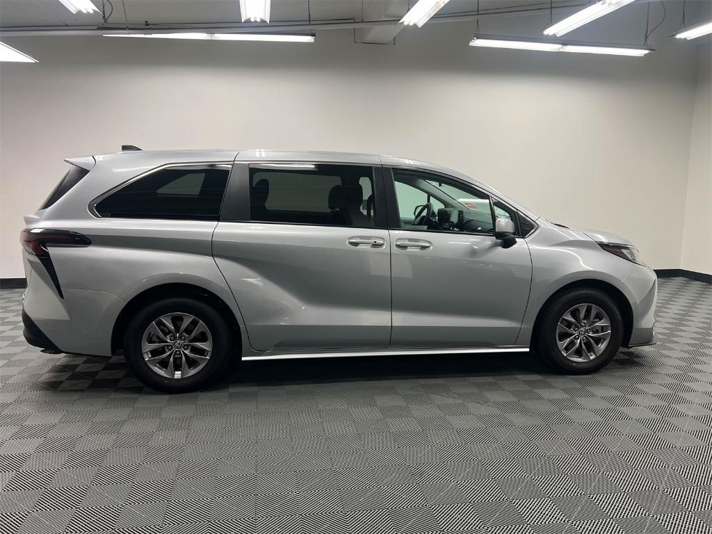 used 2023 Toyota Sienna car, priced at $39,977