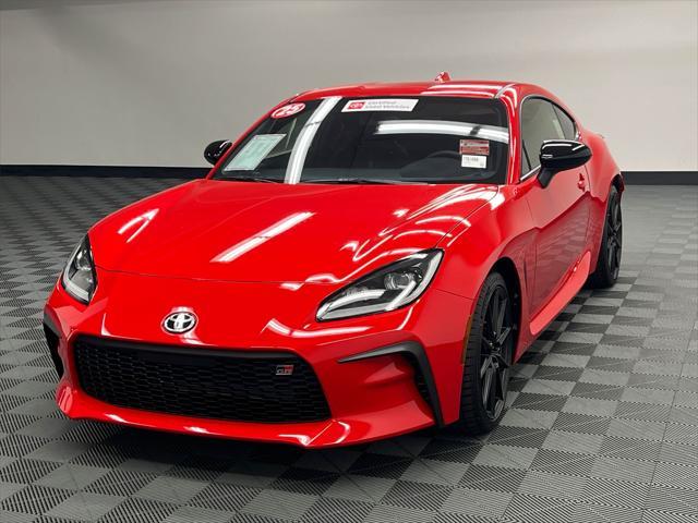 used 2025 Toyota GR86 car, priced at $35,995