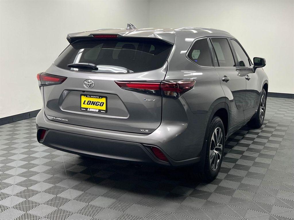 used 2025 Toyota Highlander Hybrid car, priced at $49,488