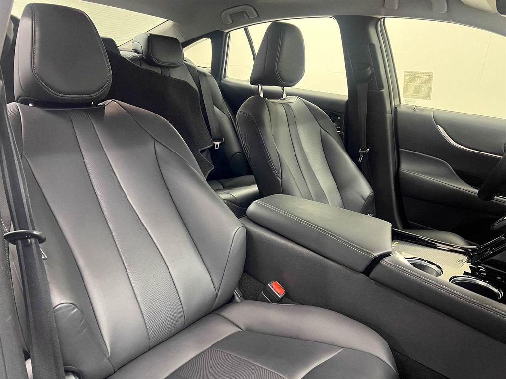 used 2022 Toyota Mirai car, priced at $15,388