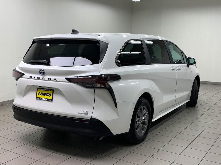 used 2024 Toyota Sienna car, priced at $46,788