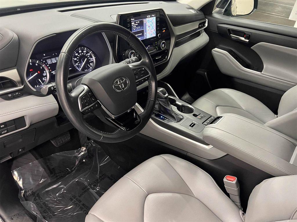 used 2021 Toyota Highlander car, priced at $31,788