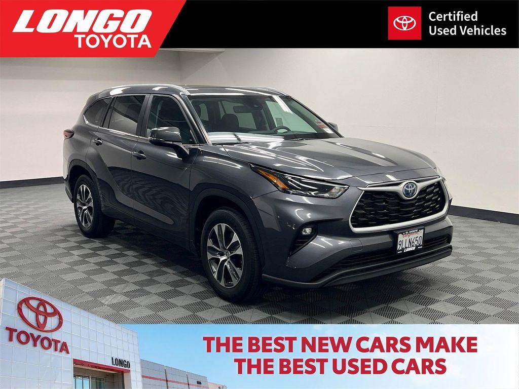 used 2024 Toyota Highlander Hybrid car, priced at $47,188