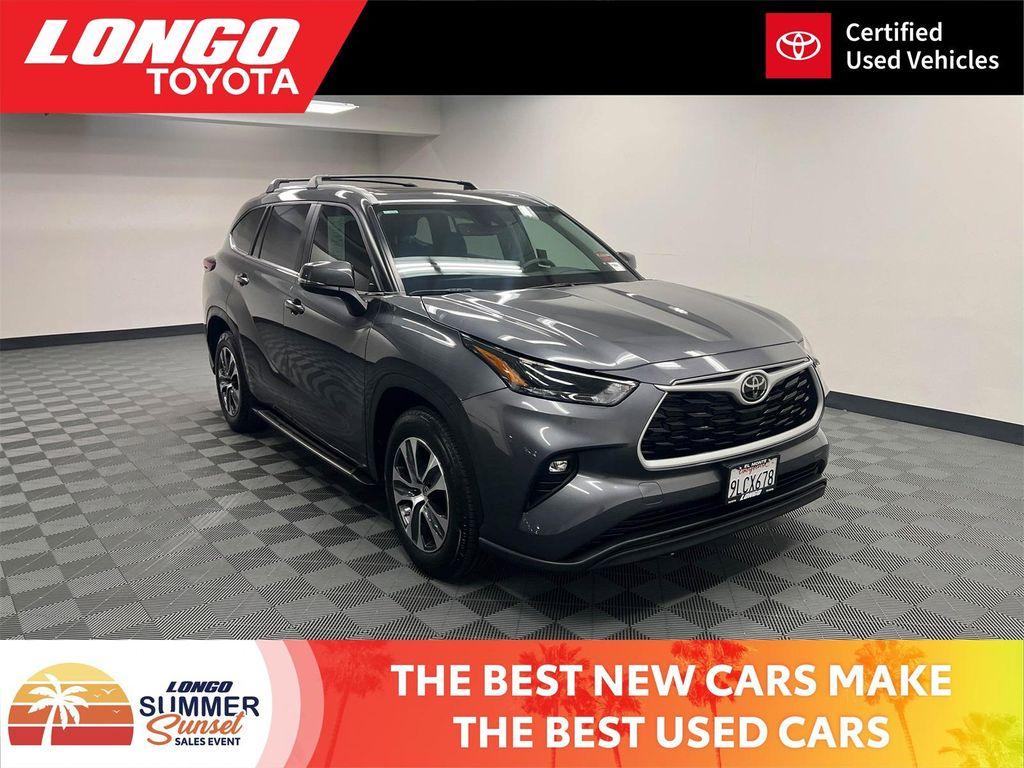 used 2024 Toyota Highlander car, priced at $45,288