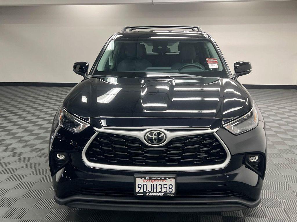 used 2022 Toyota Highlander car, priced at $32,788