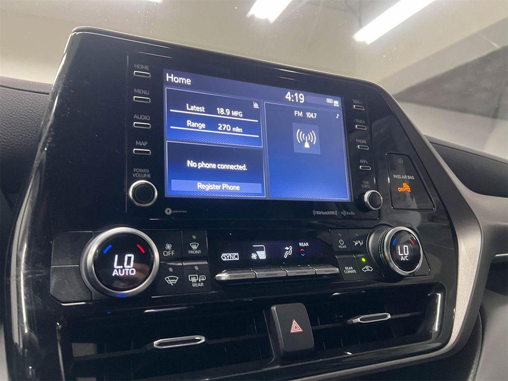 used 2022 Toyota Highlander car, priced at $32,788