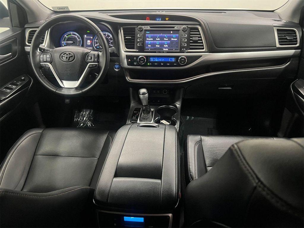 used 2019 Toyota Highlander Hybrid car, priced at $35,488