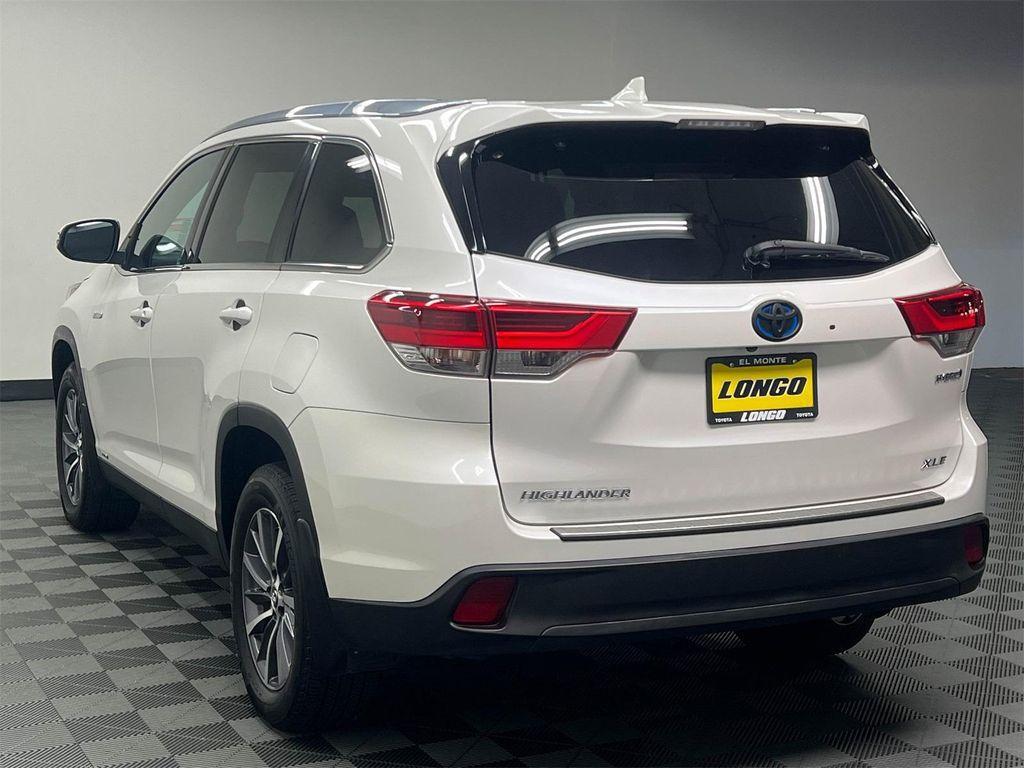 used 2019 Toyota Highlander Hybrid car, priced at $35,488