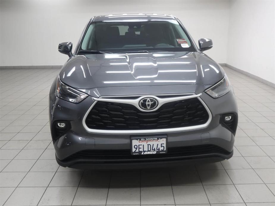 used 2023 Toyota Highlander car, priced at $34,088