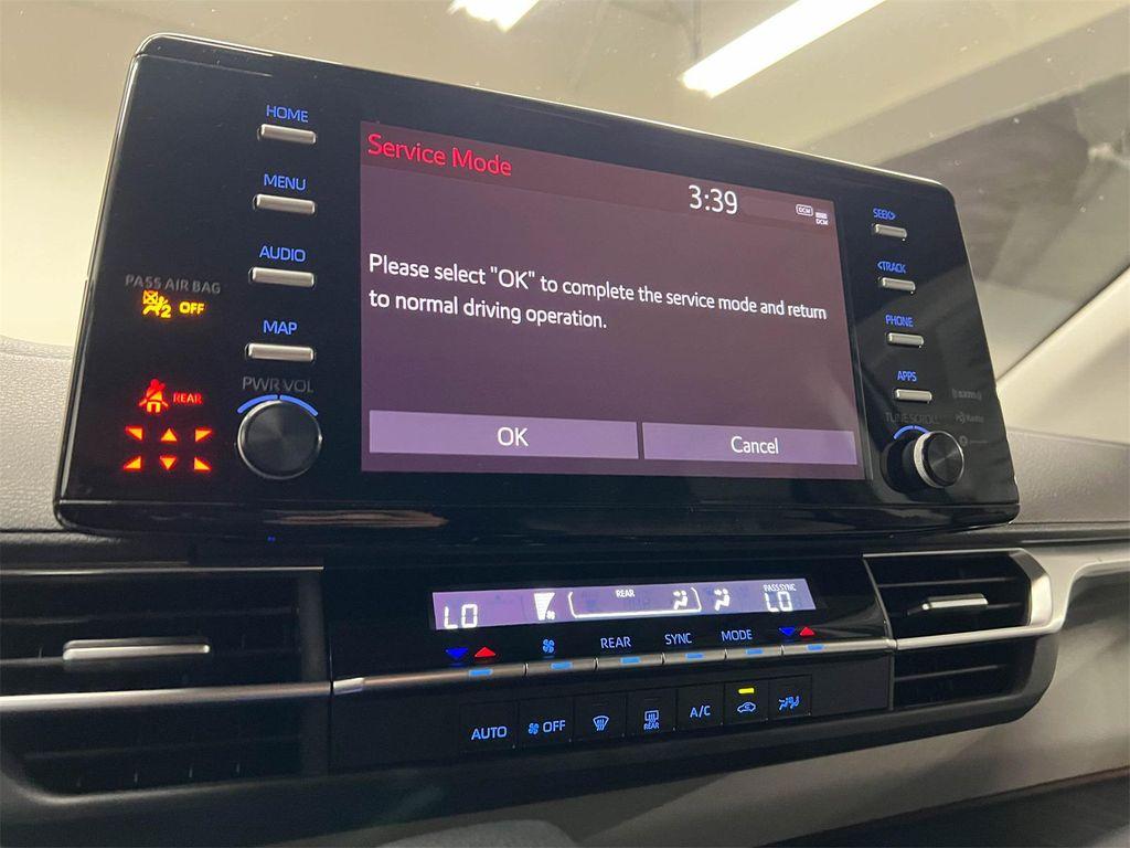 used 2024 Toyota Sienna car, priced at $37,888