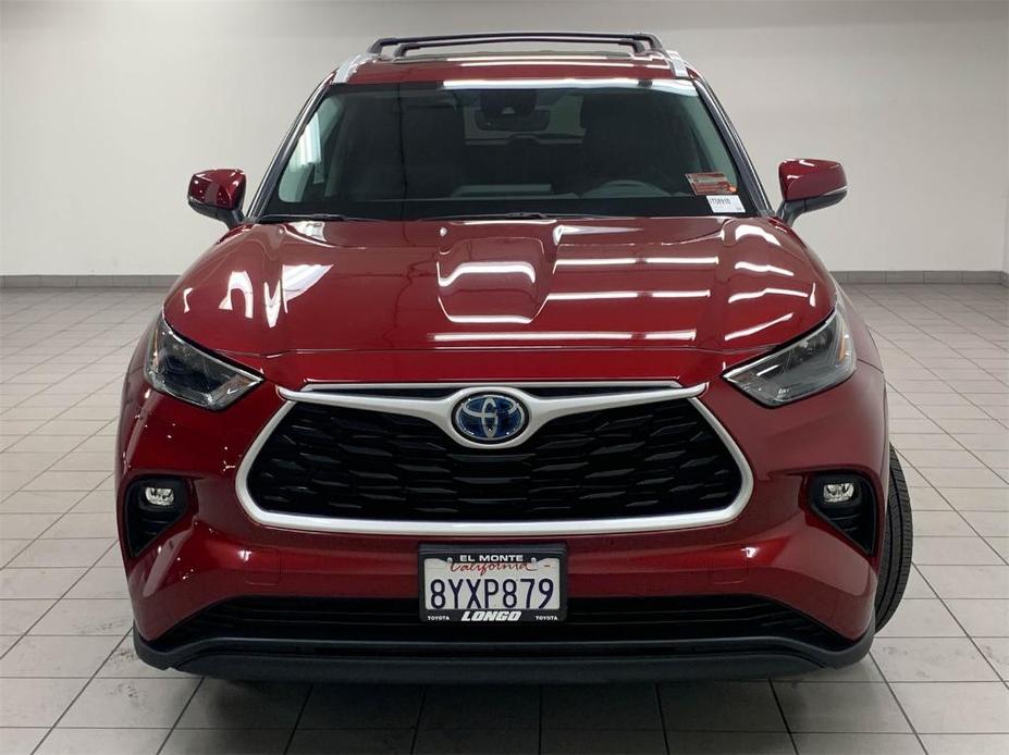 used 2022 Toyota Highlander Hybrid car, priced at $41,977