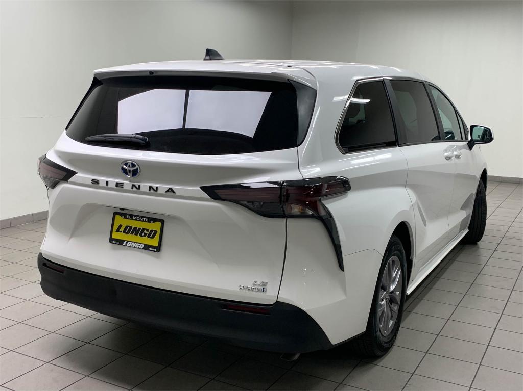 used 2024 Toyota Sienna car, priced at $42,388